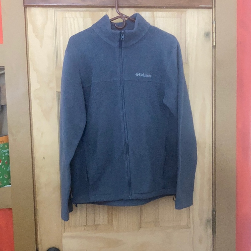 Columbia size medium fleece